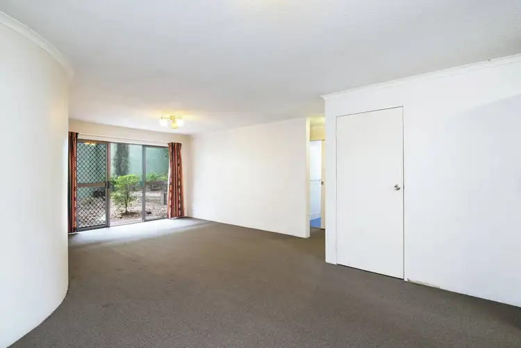 Fifth view of Homely apartment listing, 2/69 Oxford Terrace, Taringa QLD 4068