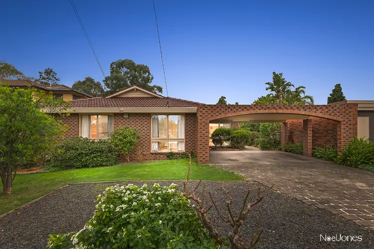 28 Crimson Avenue, Blackburn South VIC 3130