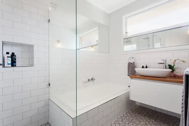 Sixth view of Homely unit listing, 2/1-3 Maroo Street 3166, Hughesdale VIC 3166