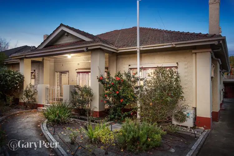 14 Lempriere Avenue, St Kilda East VIC 3183