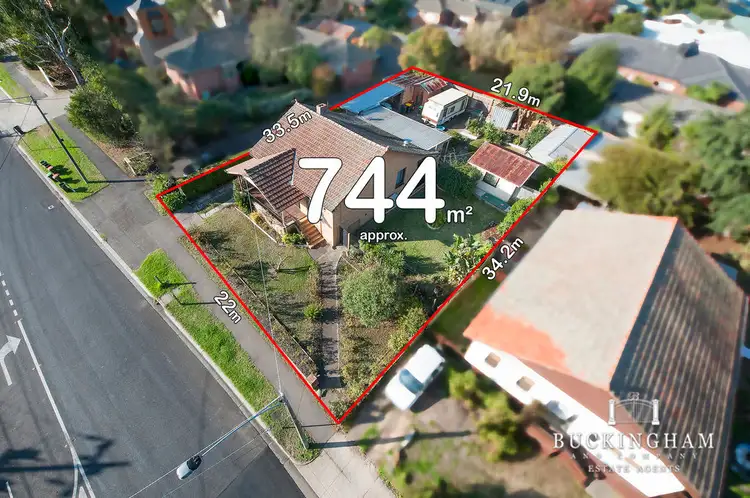 1102 Main Road, Eltham VIC 3095