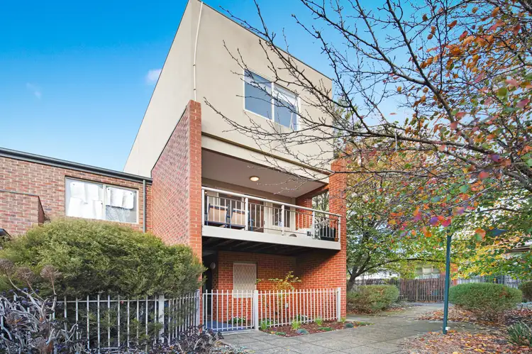 11 Ribbony Walk, Maribyrnong VIC 3032