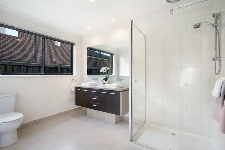 Fifth view of Homely house listing, 91 Bluemist Circuit, Lyndhurst VIC 3975