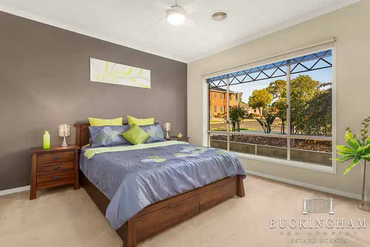 Sixth view of Homely house listing, 2 Camden Close, South Morang VIC 3752