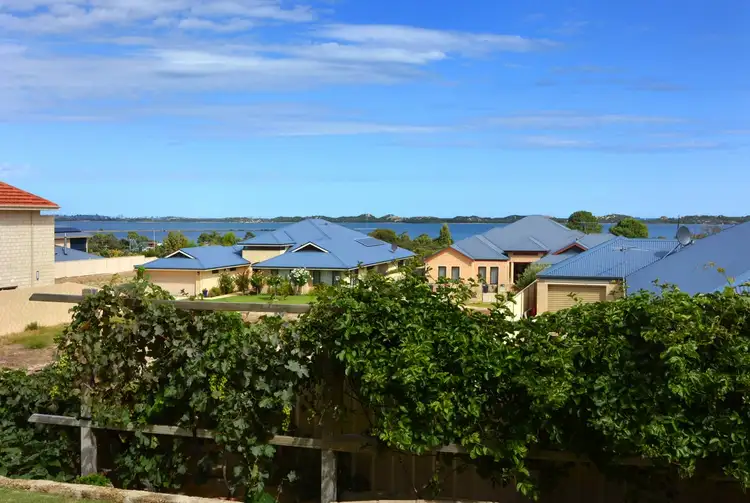 Sixth view of Homely house listing, 5 Midas View, Australind WA 6233
