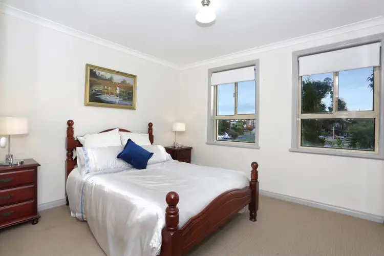 Fifth view of Homely house listing, 2 Lana Way, Maribyrnong VIC 3032