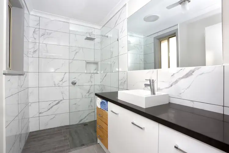 Sixth view of Homely house listing, 2 Lana Way, Maribyrnong VIC 3032