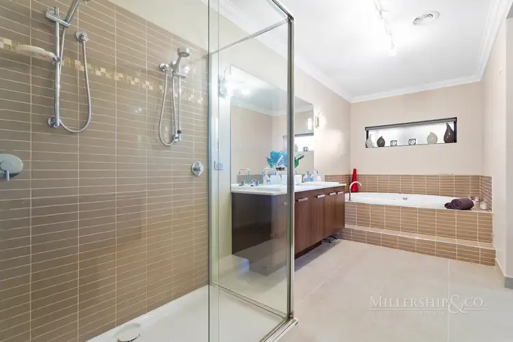 Sixth view of Homely house listing, 62 Gledswood Avenue, South Morang VIC 3752