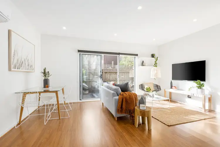 Second view of Homely townhouse listing, 4/4 Lansdowne Road, St Kilda East VIC 3183