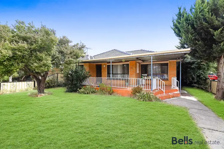 1/33 Glyndon Avenue, St Albans VIC 3021
