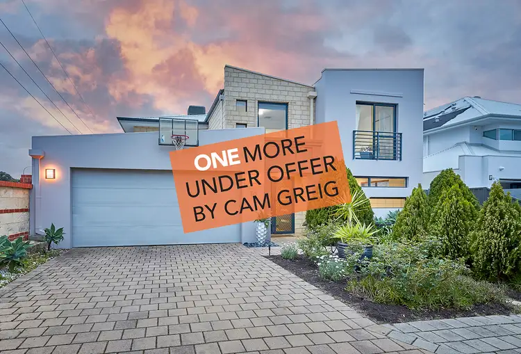 14 Houston Place, Mount Claremont WA 6010