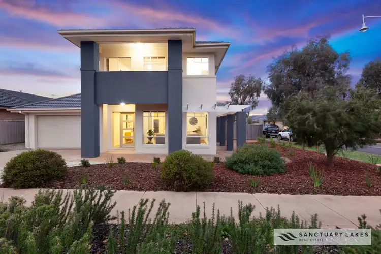 25 The Esplanade, Sanctuary Lakes VIC 3030