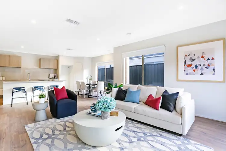 Fifth view of Homely house listing, 10 Pythagoras Street, Mernda VIC 3754