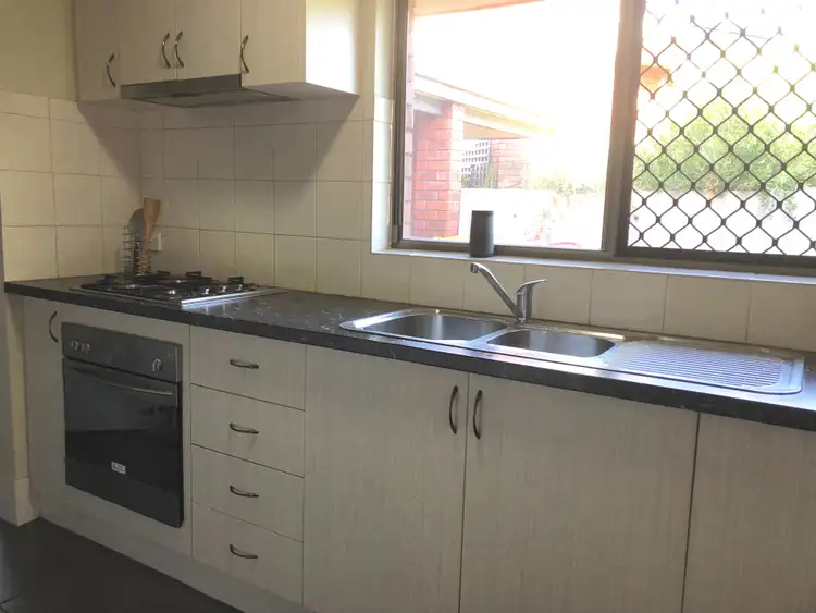 Fifth view of Homely unit listing, 2/5 Joel Crescent, South Bunbury WA 6230