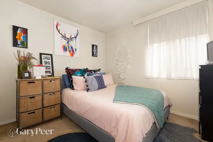 Third view of Homely apartment listing, 2/52 Sutherland Road, Armadale VIC 3143
