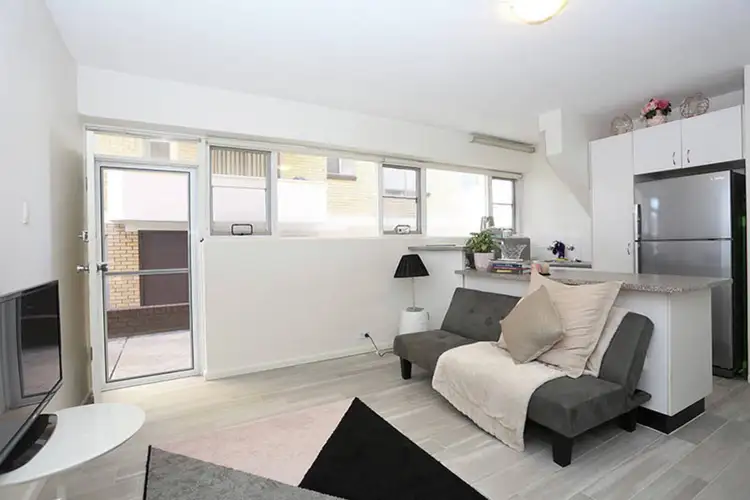 Third view of Homely studio listing, 10/6 Marne Street, Vaucluse NSW 2030