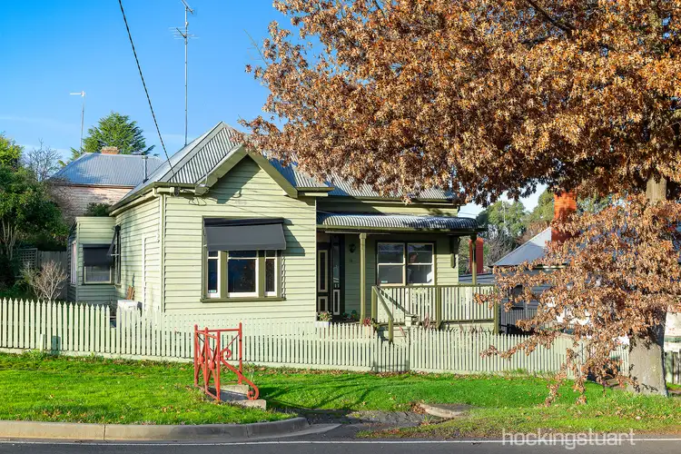 13 King Street South