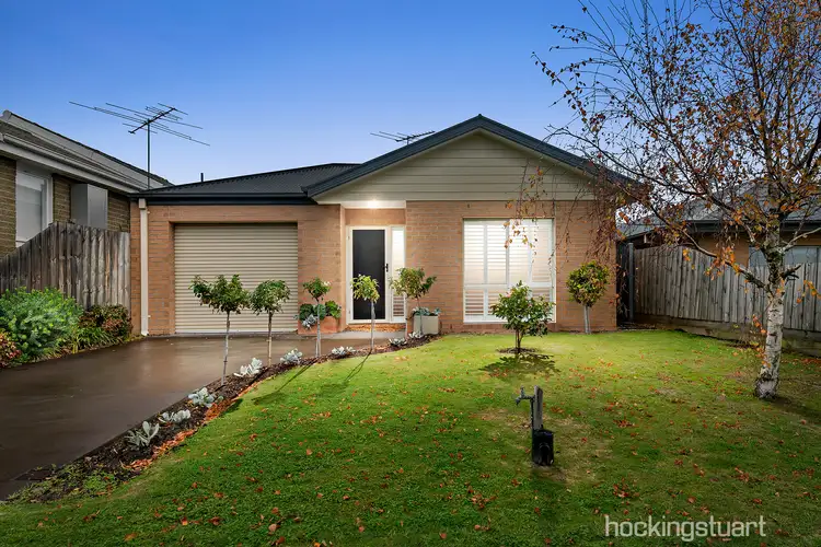 110 Fifth Avenue, Rosebud VIC 3939