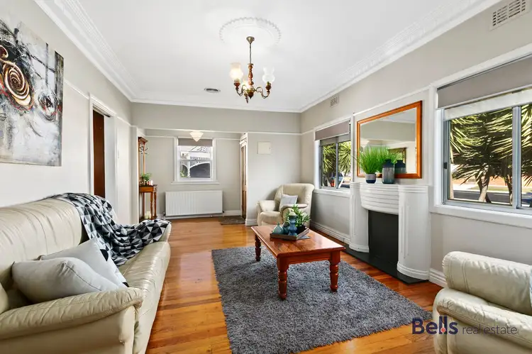 14 Mernda Street, Sunshine West VIC 3020