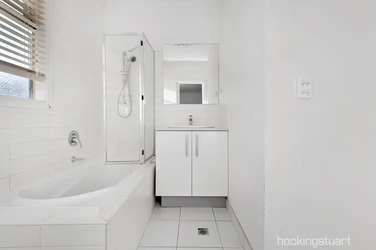 Sixth view of Homely unit listing, 11/9 Reid Street, Frankston VIC 3199