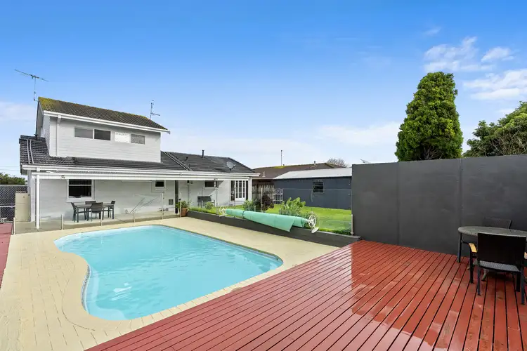 33 Carroll Street, Leopold VIC 3224