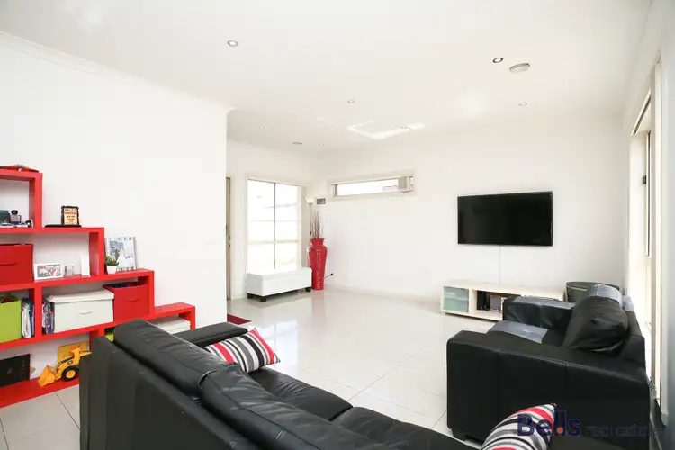 Fourth view of Homely unit listing, 2/12 Camperdown Avenue, Sunshine North VIC 3020