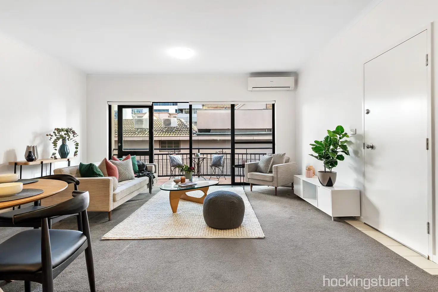 Main view of Homely apartment listing, 10/5 Davisons Place, Melbourne VIC 3000