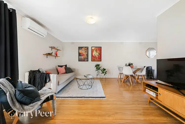 Second view of Homely unit listing, 8/6 Elizabeth Crescent, Carnegie VIC 3163