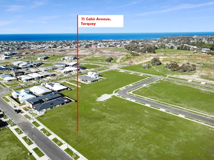11 Cahir  Avenue, Torquay VIC 3228