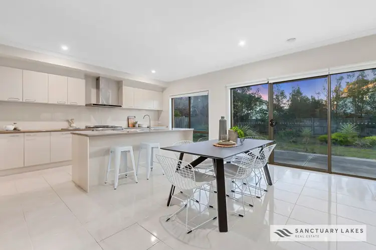 Fifth view of Homely house listing, 33 South Shore Avenue, Sanctuary Lakes VIC 3030