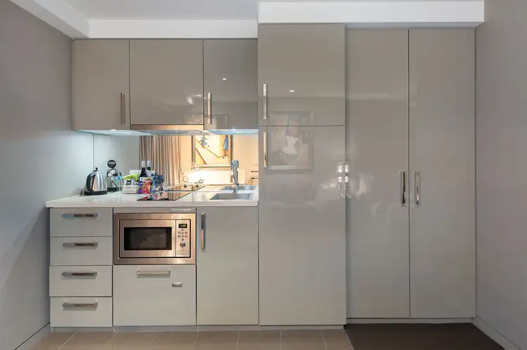 Fifth view of Homely apartment listing, 205/452 St Kilda Road, Melbourne VIC 3004