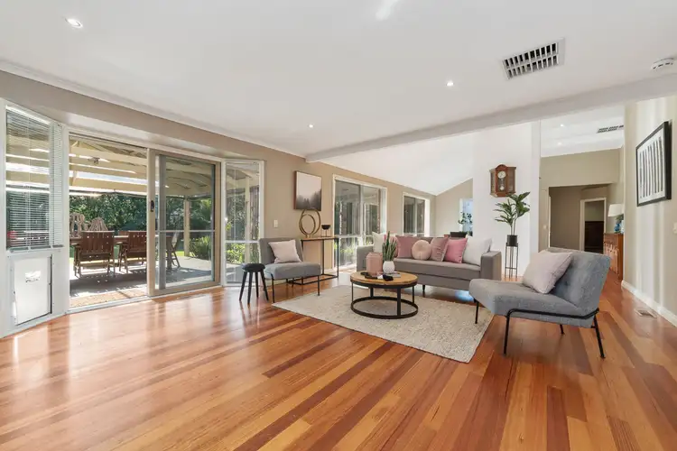 Second view of Homely house listing, 5 Bartlett Street, Frankston South VIC 3199