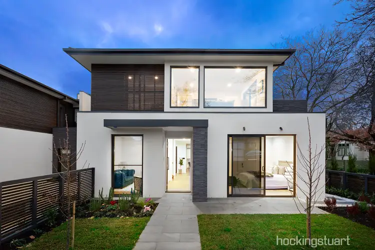 2/35 Faversham Road, Canterbury VIC 3126