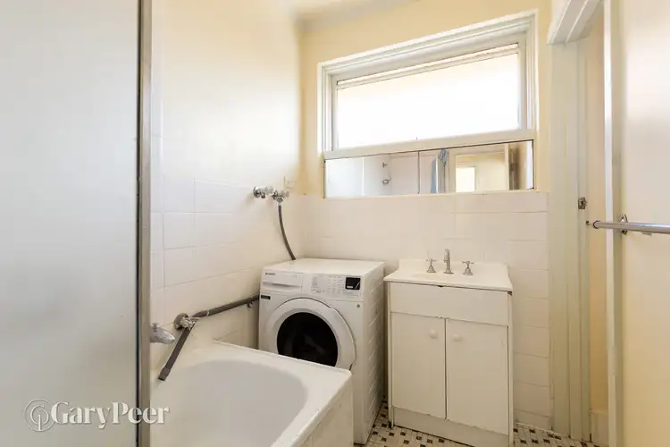 Fifth view of Homely apartment listing, 8/84 Coorigil Road, Carnegie VIC 3163