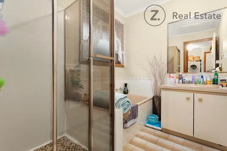 Fifth view of Homely house listing, 4 Cabot Drive, Epping VIC 3076