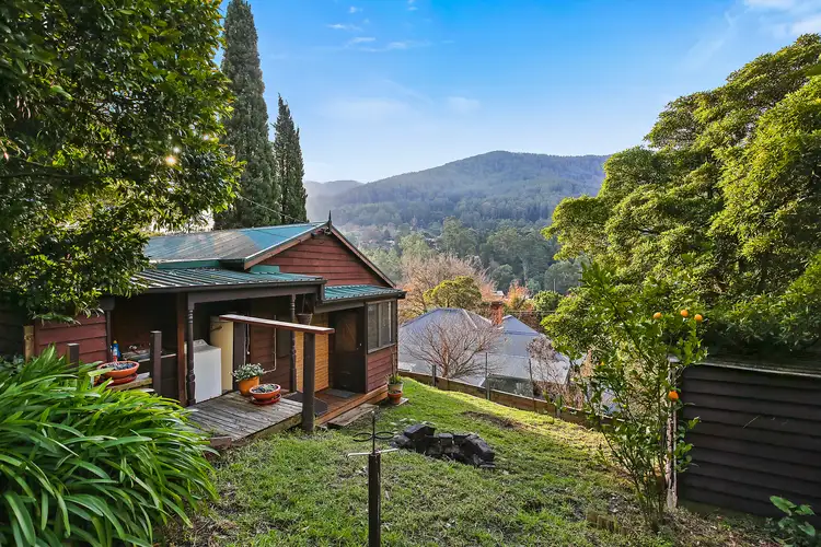 40 Highfield Road, Warburton VIC 3799