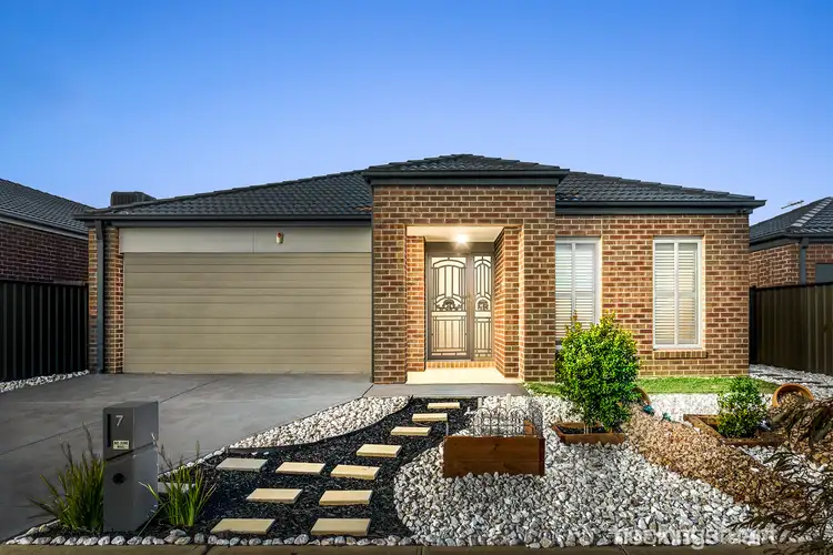 7 Parkinson Street, Melton South VIC 3338