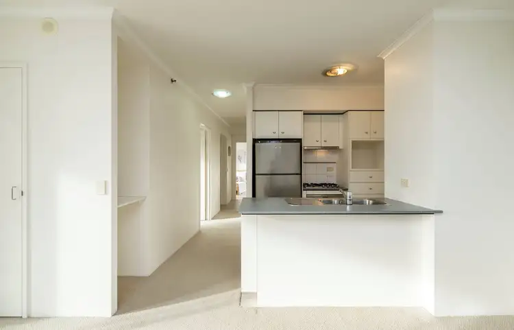 Third view of Homely apartment listing, 201/82 Boundary Street, Brisbane QLD 4000