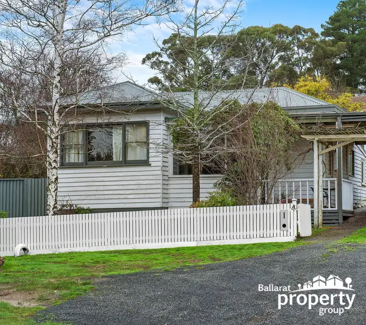 4 Springs Road, Brown Hill VIC 3350