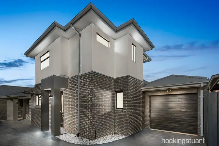 2/170 Queen Street, Altona VIC 3018
