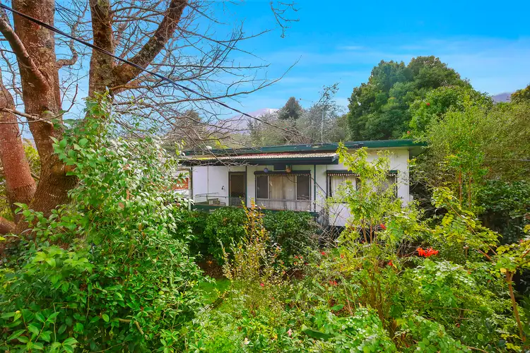 9 Derby Street, Warburton VIC 3799