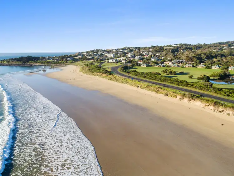 Second view of Homely house listing, 1/2-6 Great Ocean Road, Marengo VIC 3233