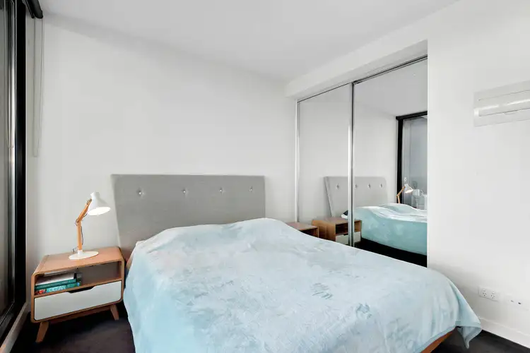 Sixth view of Homely unit listing, 2204/89 Gladstone Street, South Melbourne VIC 3205