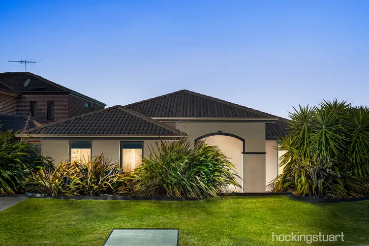 8 The Grange, Frankston South VIC 3199