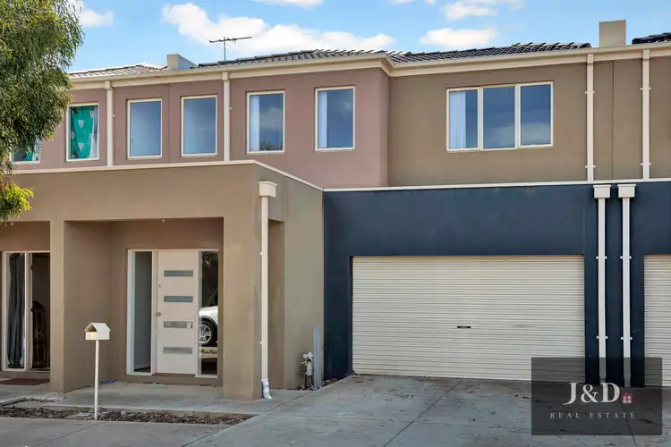 17/35-47 Tullidge Street, Melton VIC 3337