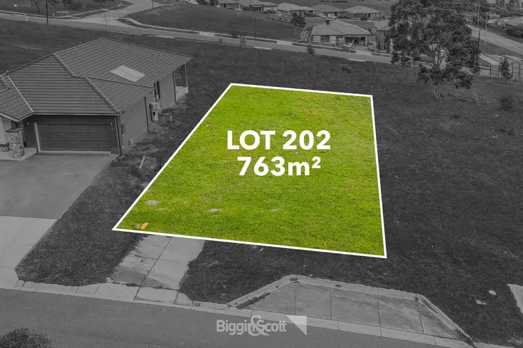 11 Palm Court, Pakenham VIC 3810