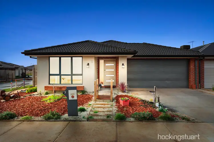 7 Charlbury Street, Thornhill Park VIC 3335