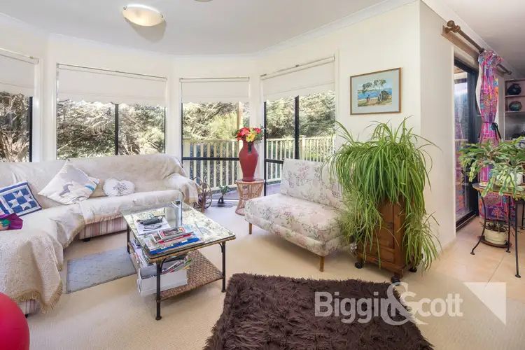 Sixth view of Homely house listing, 10 Fraser Court, Ballan VIC 3342
