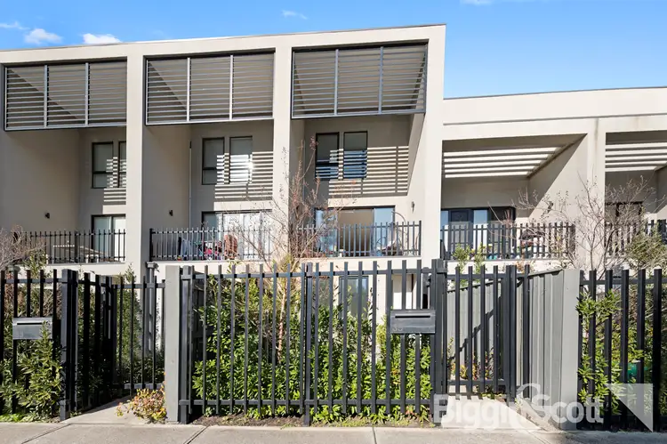 Main view of Homely townhouse listing, 35 Ulmara Parkway, Maidstone VIC 3012