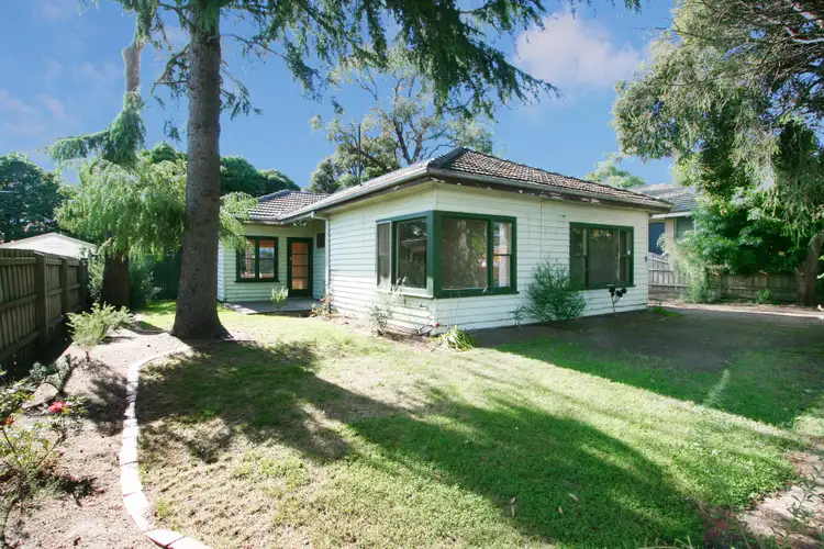 5 Simla Street, Mitcham VIC 3132